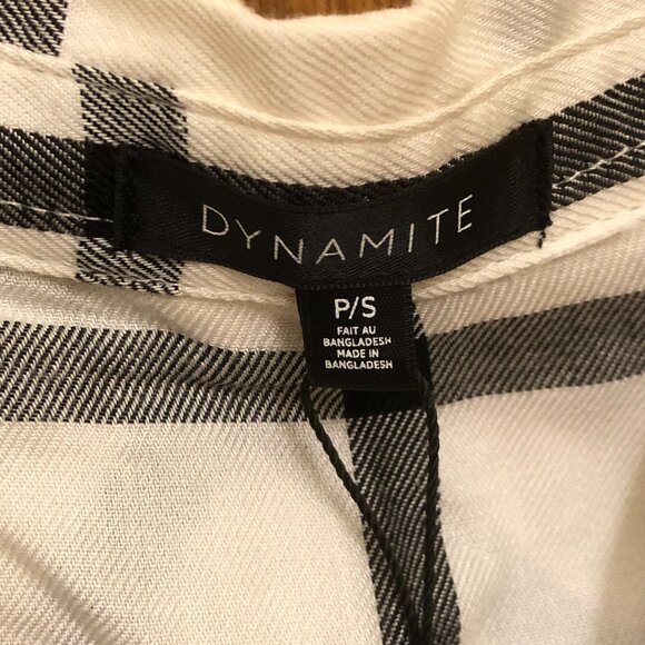 Dynamite - plaid white and black blouse - Size Small - Picture 3 of 4